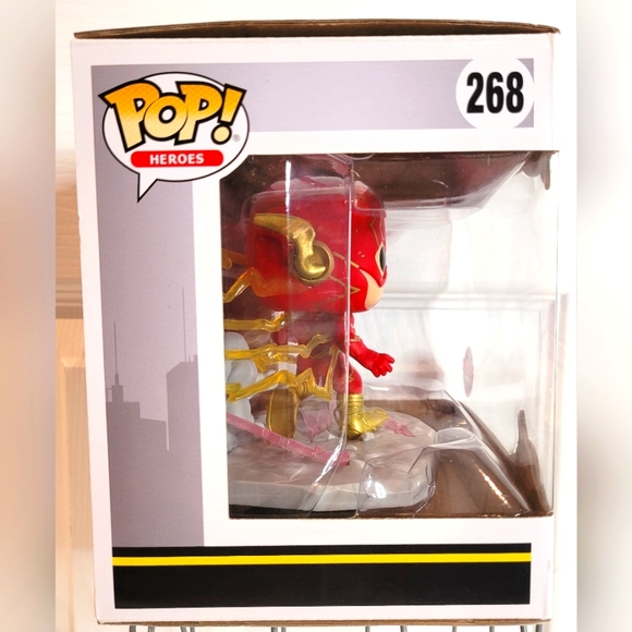 New Funko Pop! Deluxe DC Collection by Jim Lee The Flash #268 - Picture 4 of 7